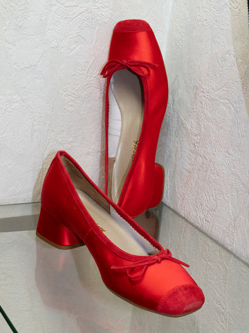 Hai x Reqins Fetiche Bow Shoe, Red